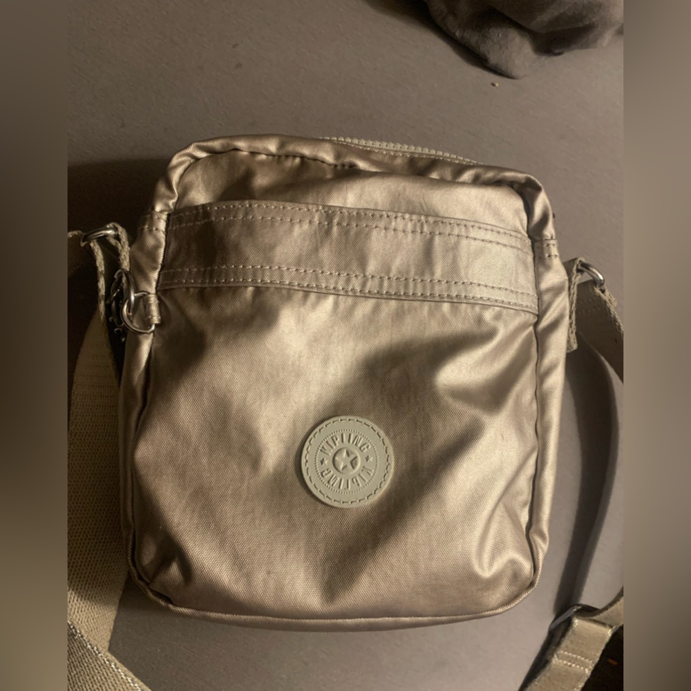 Kipling Hisa in gold metallic